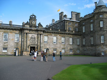 20098